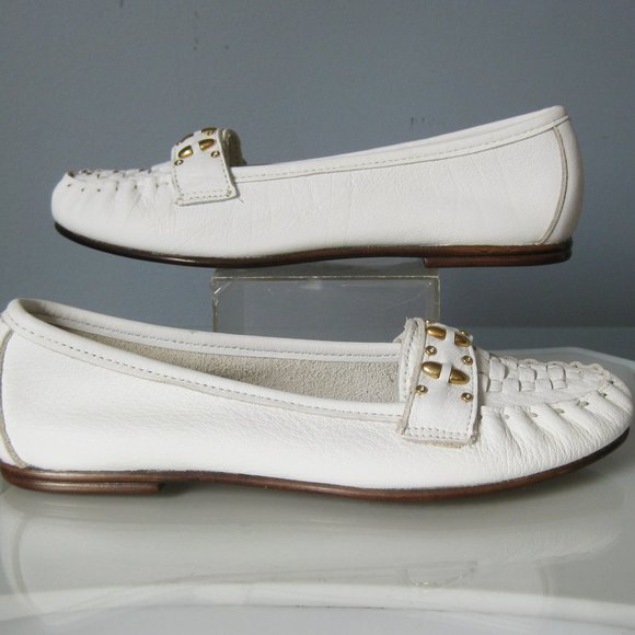 Vintage NOS White Leather Mocassins w Gold Studs Size 8 NWOB - Picture 4 of 6